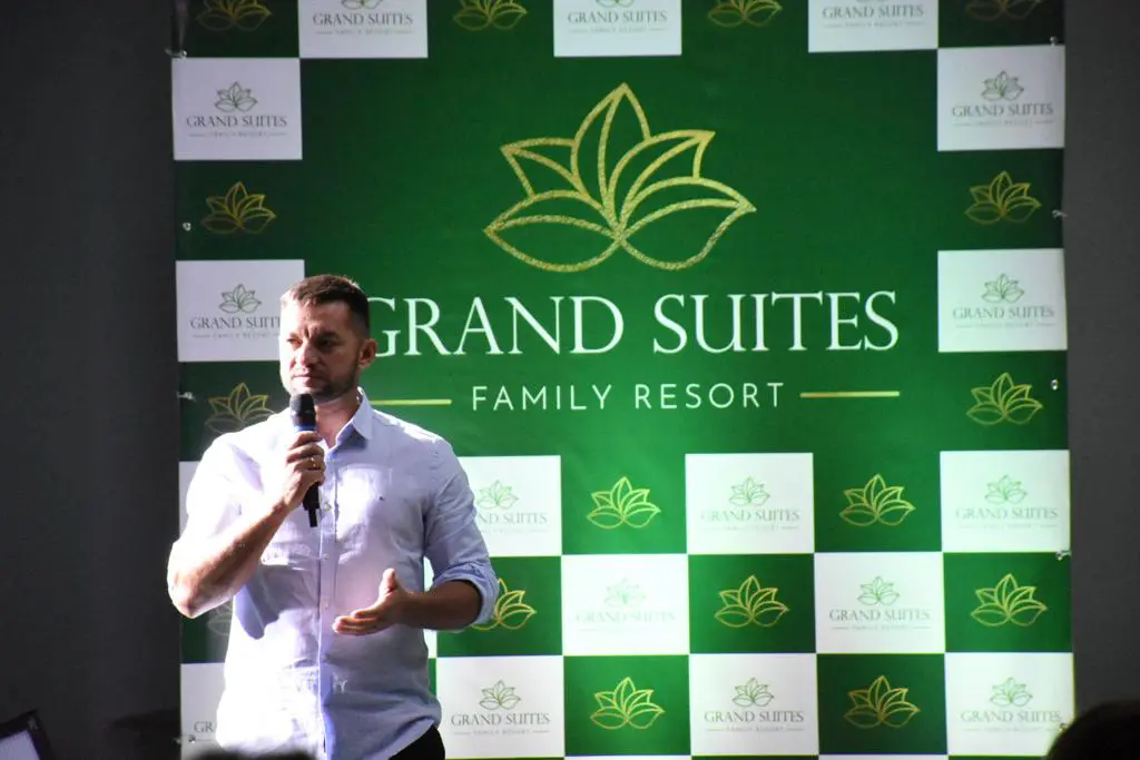 419159-1049444-foto-1-6