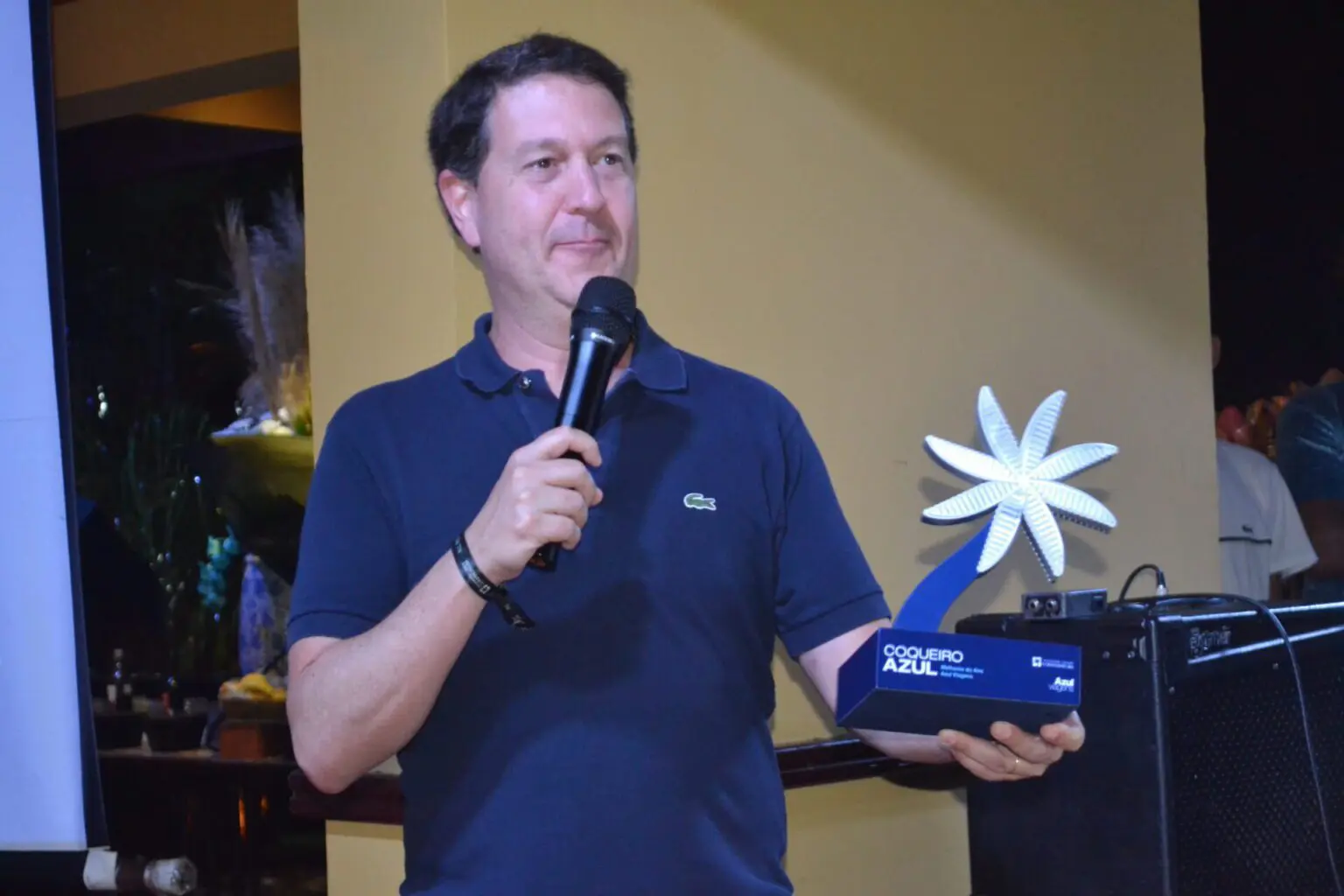 daniel-bicudo-diretor-de-marketing-da-azul-foto-nadine-a-scaled