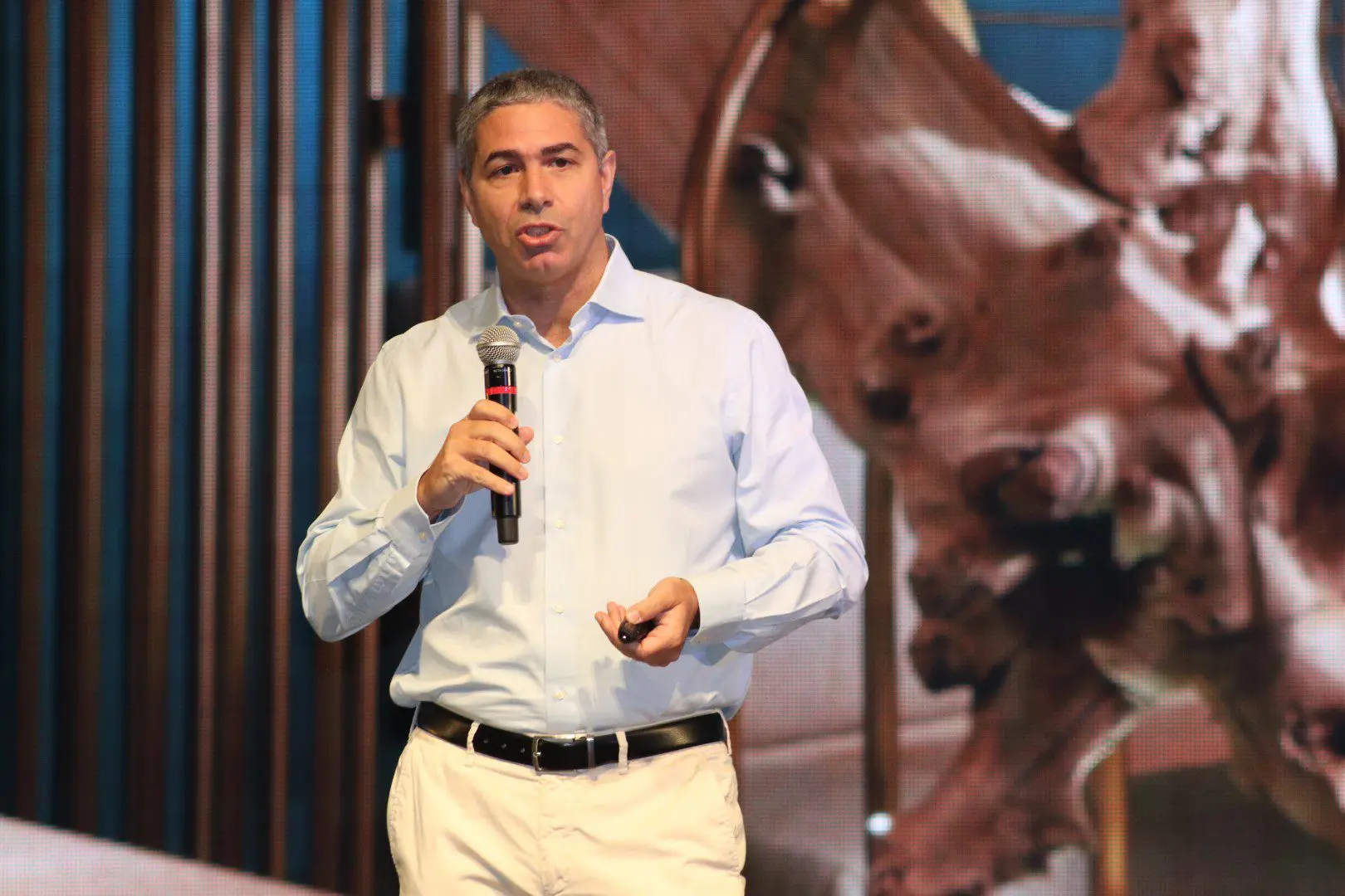 dario-rustico-diretor-da-costa-para-america-do-sul-e-central