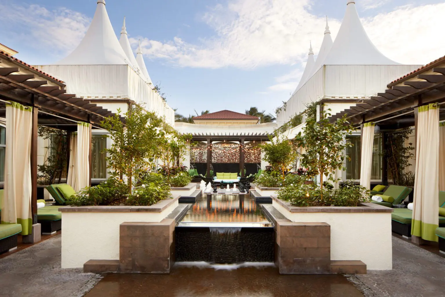 eau-spa-spa-garden-credit-eau-palm-beach-resort-spa-scaled