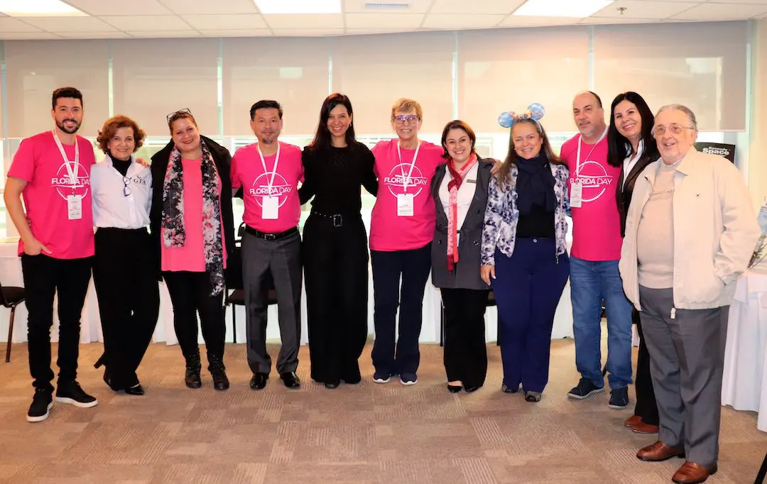 equipe-da-ets-e-viagenspromo-reunida-com-fornecedores-durante-o-florida-day