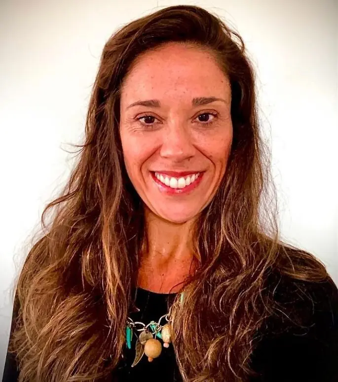 flavia-oliveira-gerente-de-novos-negocios-da-tbo-holidays-e1643899843375