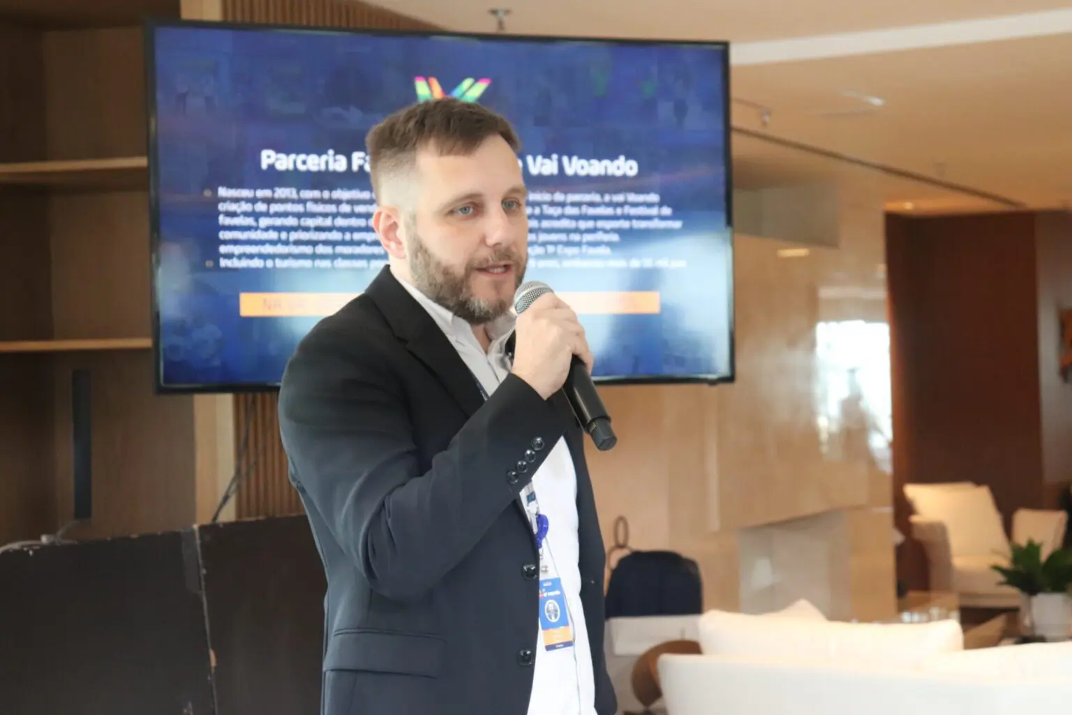 luiz-andreaza-diretor-da-vai-voando-scaled vai voando