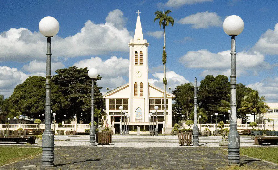 santuario-estadual-de-nsra-rocio-priscila-forone