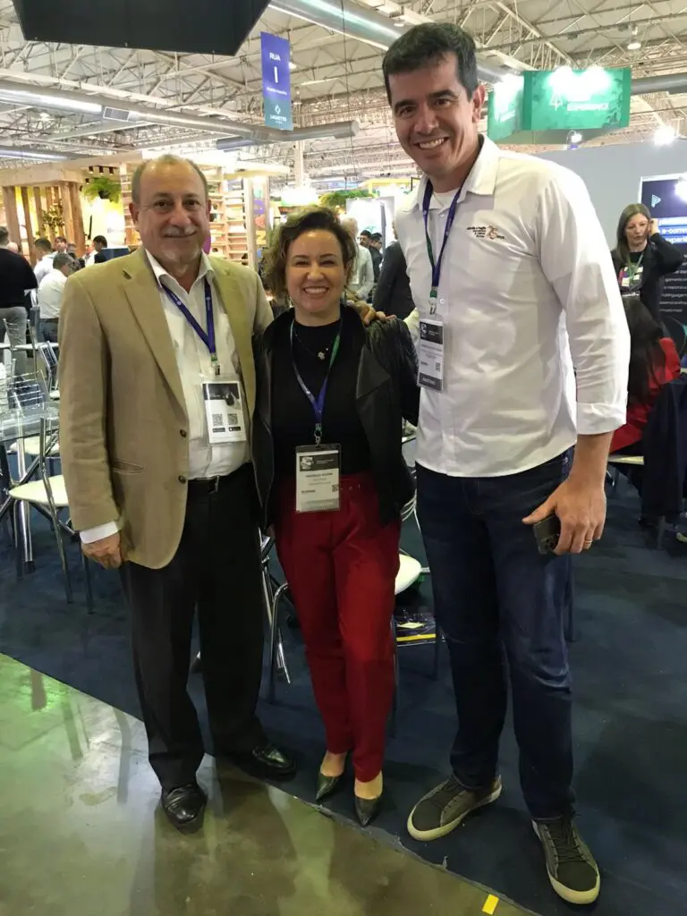 whatsapp-image-2022-11-10-at-103137