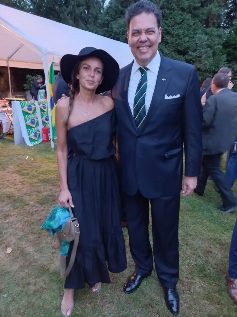 whatsapp-image-2022-11-15-at-214848