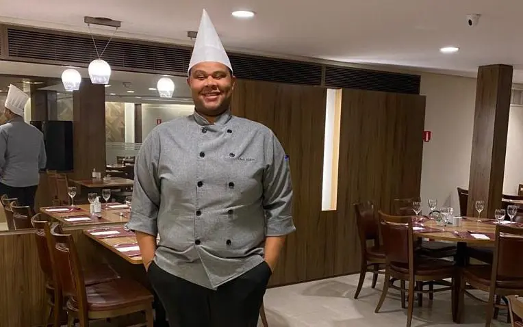 Deville-Curitiba-chef-Hilton Deville Curitiba