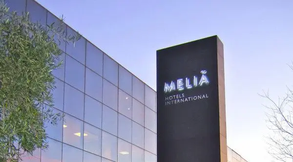 A rede vai destinar o dinheiro da venda dos hotéis para reduzir o endividamento. Fonte: Meliá Hotels International. Meliá