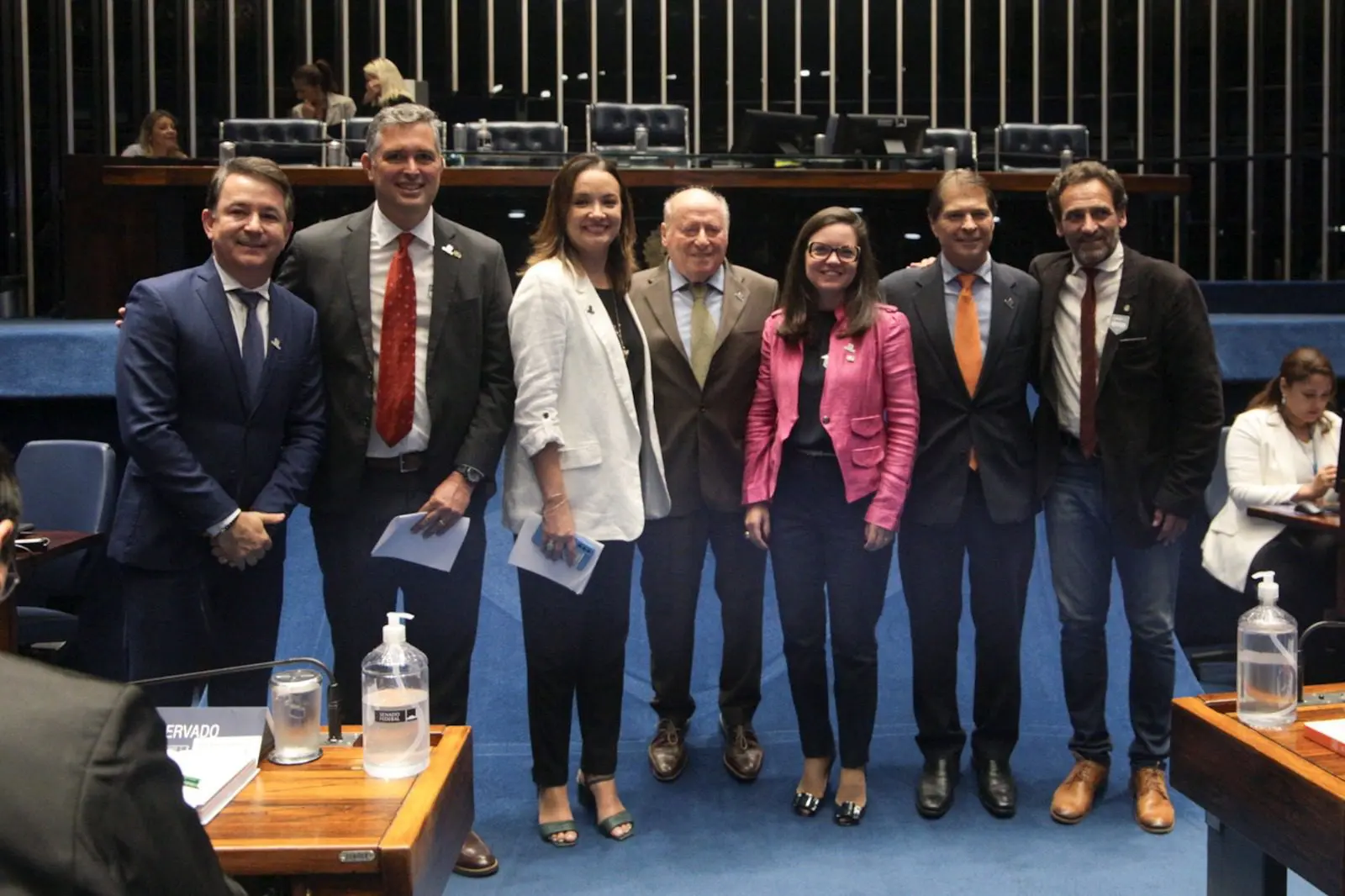 SindMunir Calaça (Parque Nacional do Iguaçu), Murilo Pascoal, presidente do Conselho do Sindepat, Carolina Negri (Sindepat), Marcelo Gutglas (Grupo Playcenter), Jaqueline Gil (Embratur), Alain Baldacci (Wet´n Wild) e Milton Zuanazzi (MTur). Foto: Divulgaçãoepat Munir Calaça (Parque Nacional do Iguaçu), Murilo Pascoal, presidente do Conselho do Sindepat, Carolina Negri (Sindepat), Marcelo Gutglas (Grupo Playcenter), Jaqueline Gil (Embratur), Alain Baldacci (Wet´n Wild) e Milton Zuanazzi (MTur). Foto: Divulgação