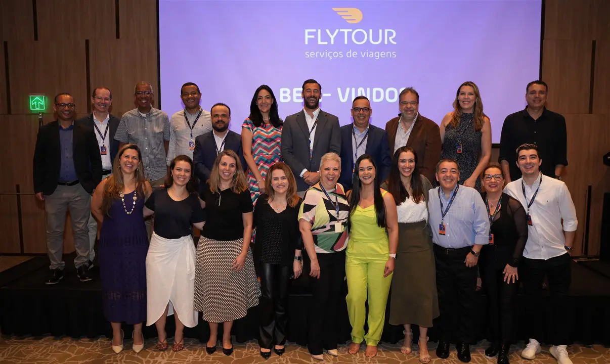 Equipe Flytour e franqueados Flytour