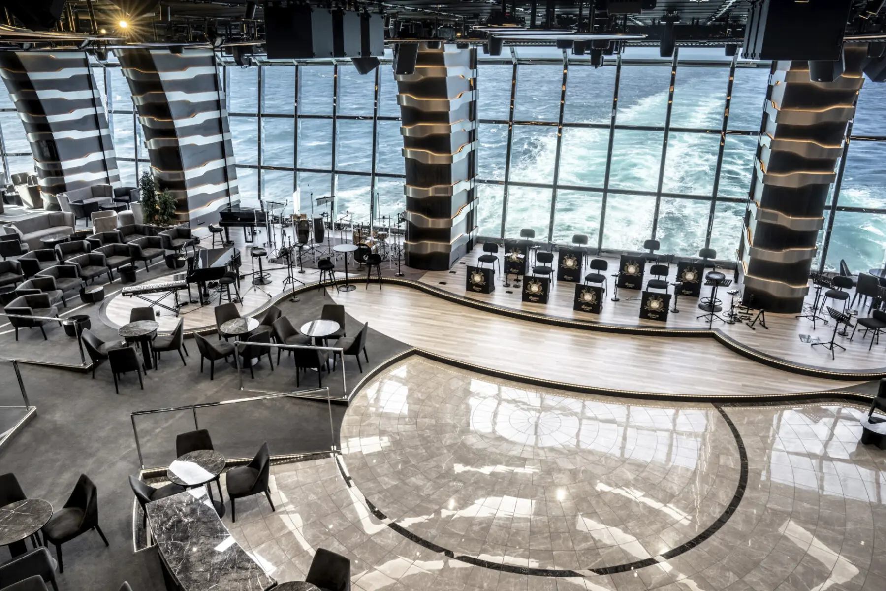 carousel-lounge__1IL6249 MSC Cruzeiros