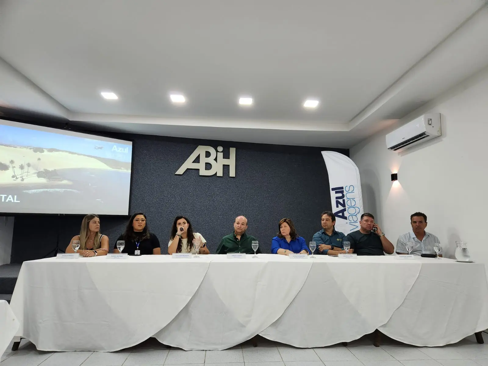 Divulgação Azul (4)