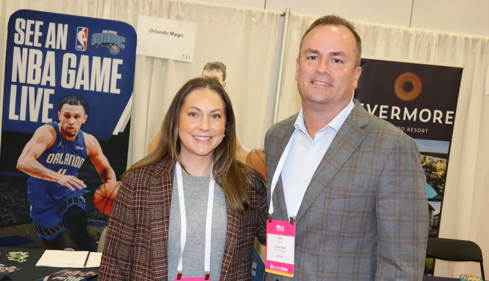 Danielle Pechous e Jess Lott, ambos do Orlando Magic, já estimam temporada recorde (Foto: Felipe Lima) Danielle Pechous e Jess Lott, ambos do Orlando Magic, já estimam temporada recorde (Foto: Felipe Lima)