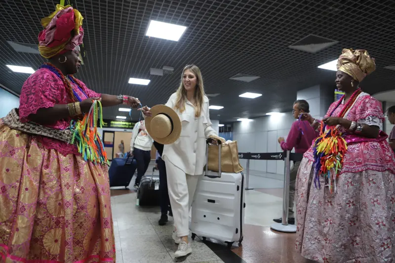 Chegada de turistas estrangeiros í Bahia cresce 40% em janeiro Foto Tatiana Azeviche SeturBA bahia turistas