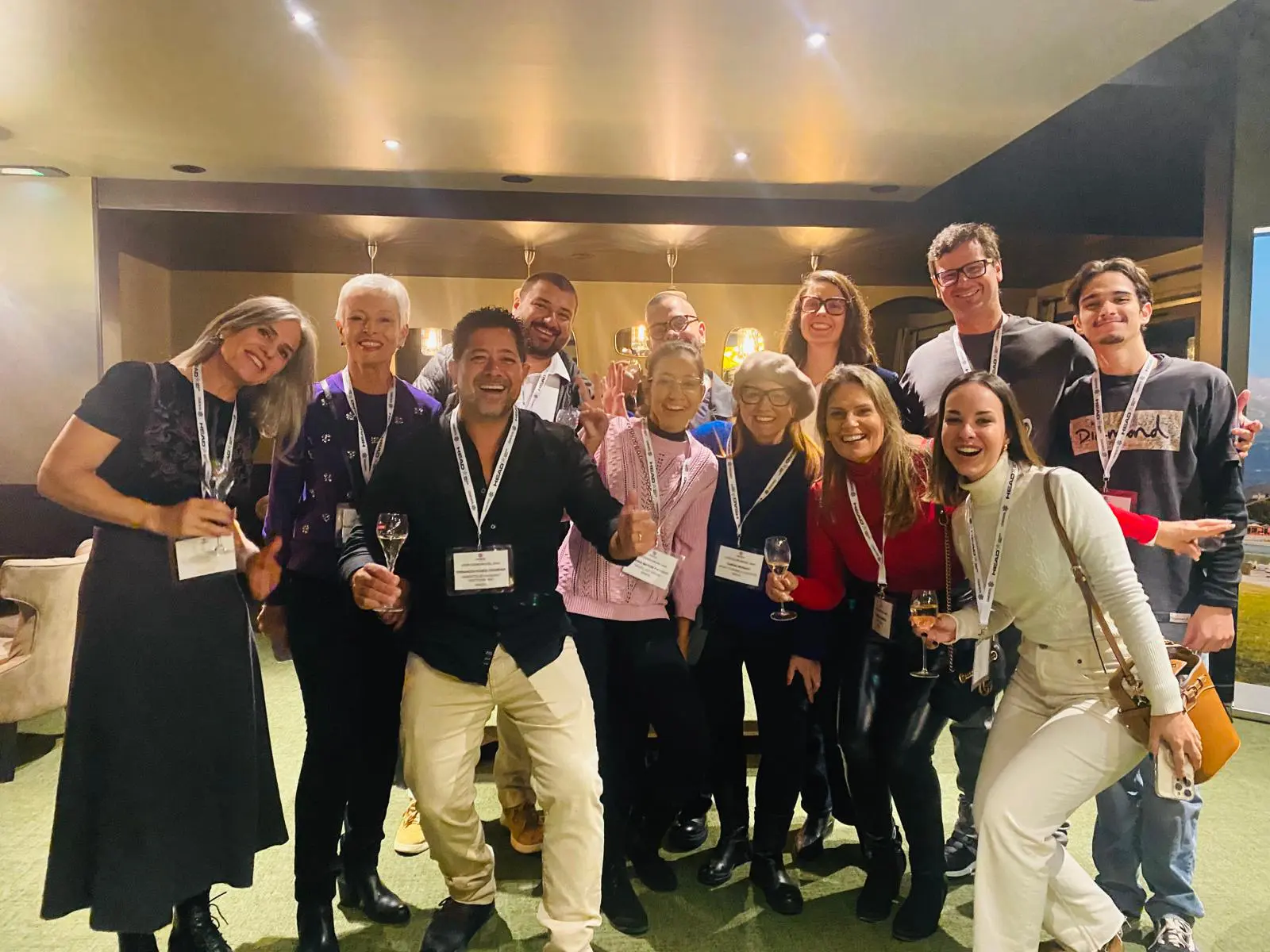 Grupo de agentes durante FAM em courchevel agentes courchevel