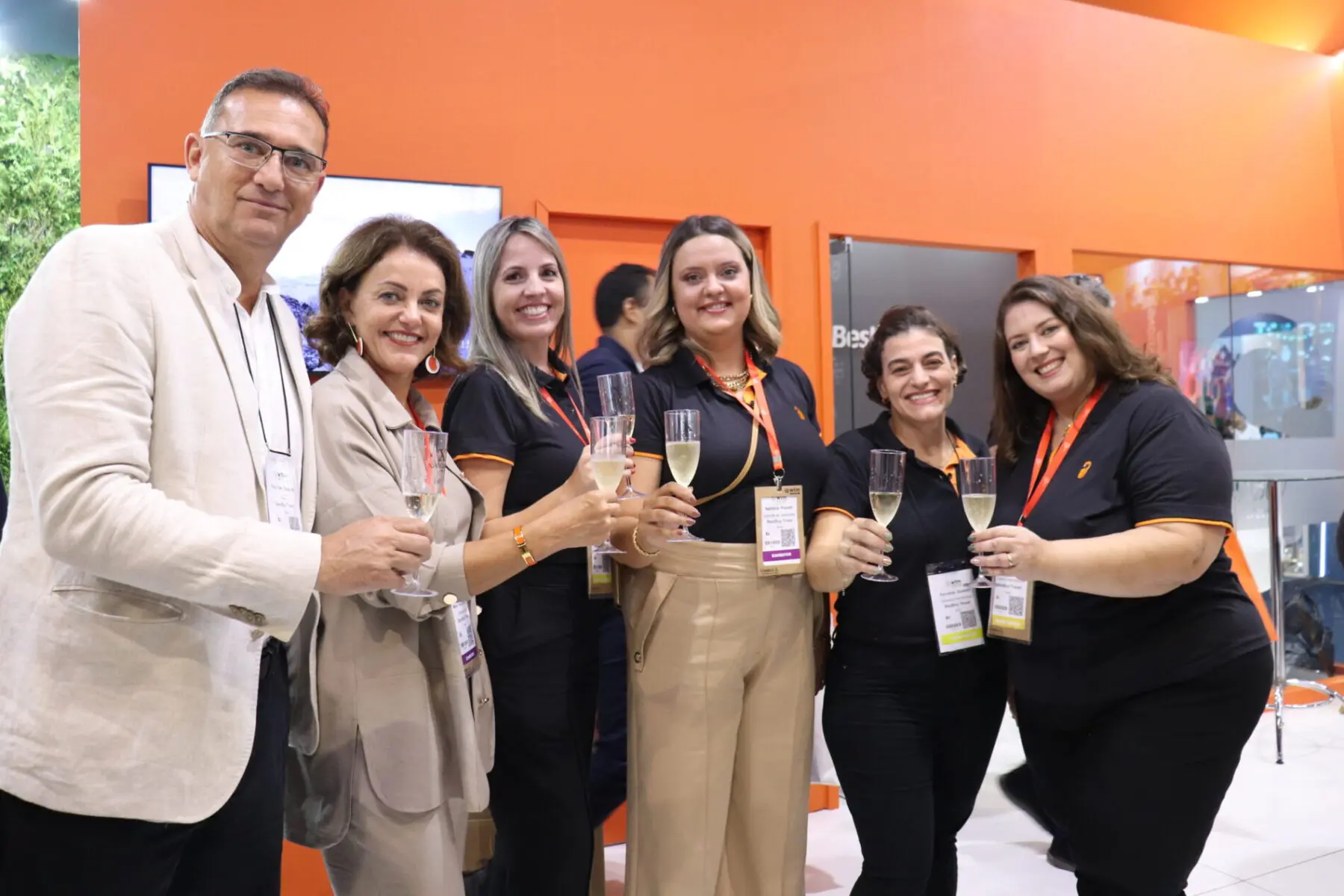 Bestbuy Travel - lançamento xperience by best bestbuy luxo