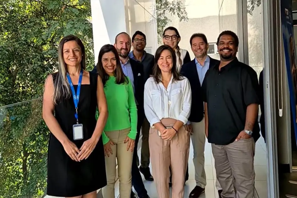 Equipe comercial da Ita e da Hertz Equipe comercial da Ita e da Hertz