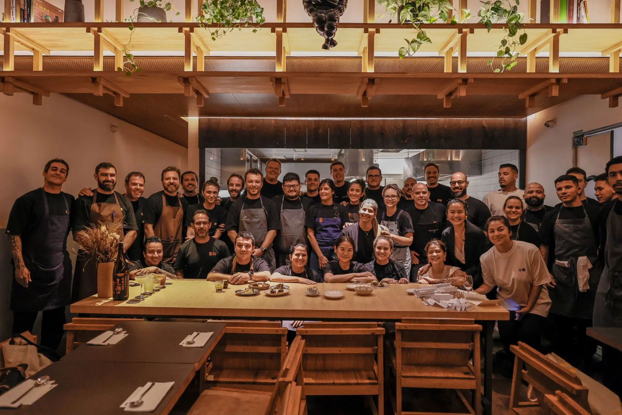 Chefs que participaram das comemorações no Kotori. Foto: Juliana Primon