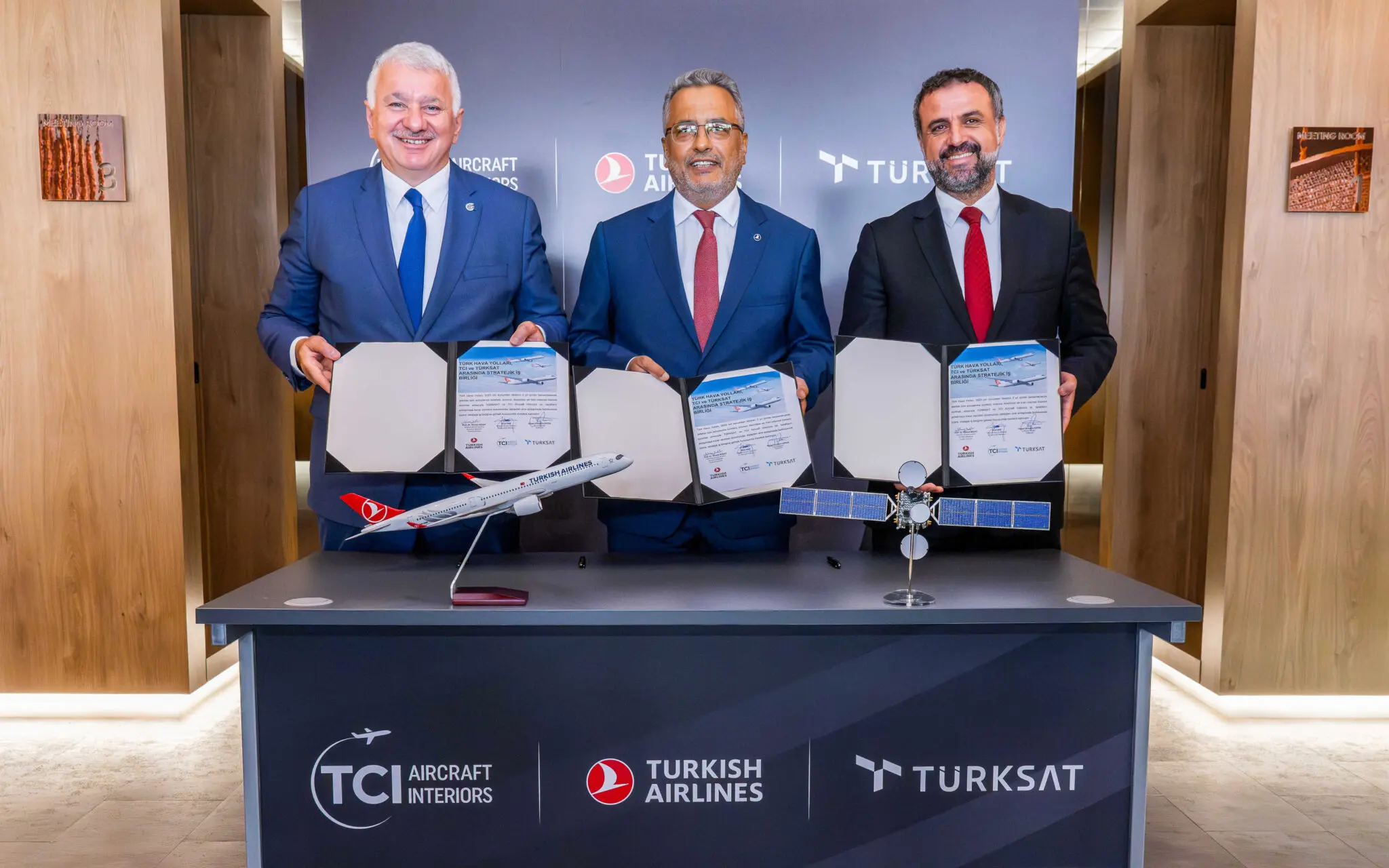 TK-Turksat-TCI-01 Turkish Airlines
