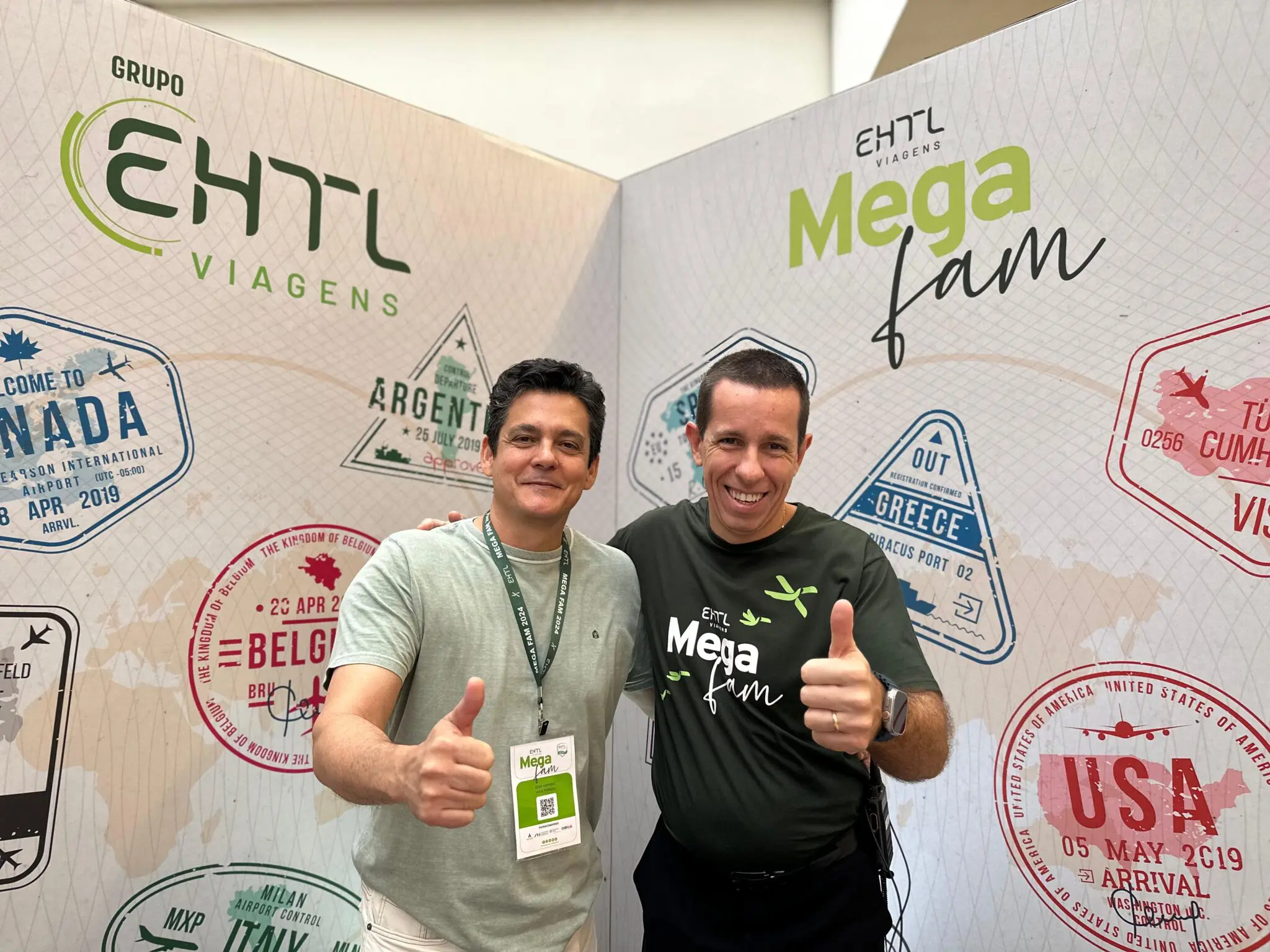 Eduy Azevedo, do Viaje Paraná e Flávio Louro, da EHTL Viagens. Foto: Divulgação ehtl viagens mega fam paraná