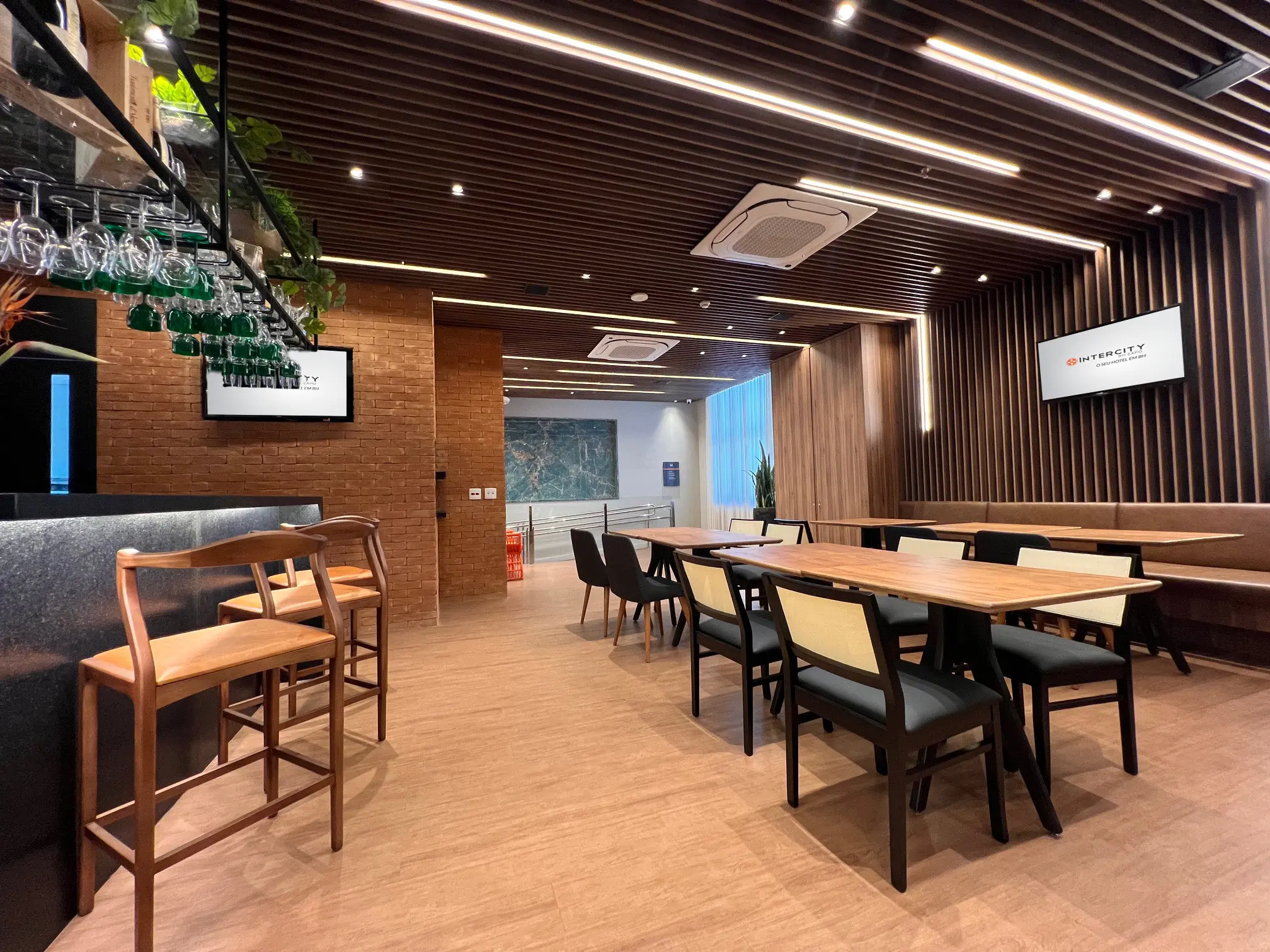 Foto-02 Intercity BH Expo