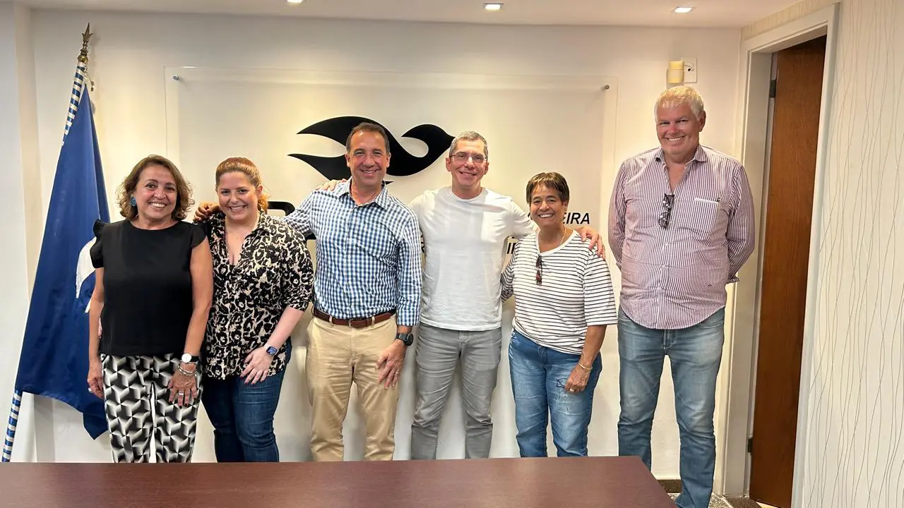 Adriana Arias ( Abav-RJ)- Luiza Levy- Marcelo Siciliano- Donovan Ferreti- Cristina Fritsch e Erich Straher (1) Abav-RJ Ticketmaster