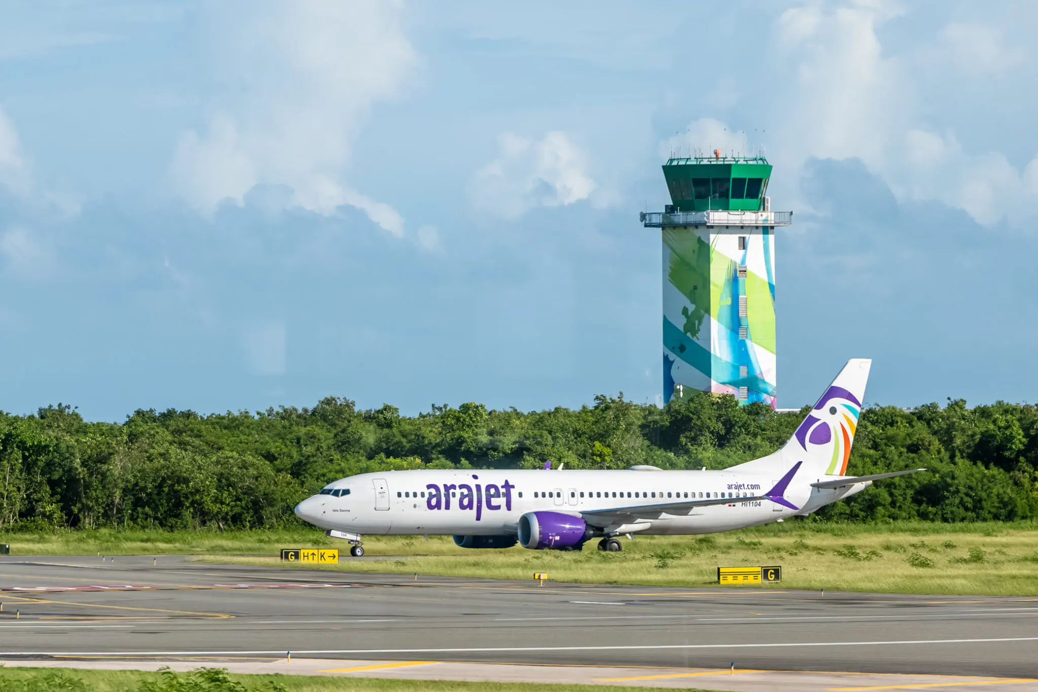 arajet - 25 NOVIEMBRE 2024 - lanzamiento 2do HUB punta cana PUJ-8 Arajet Black Friday