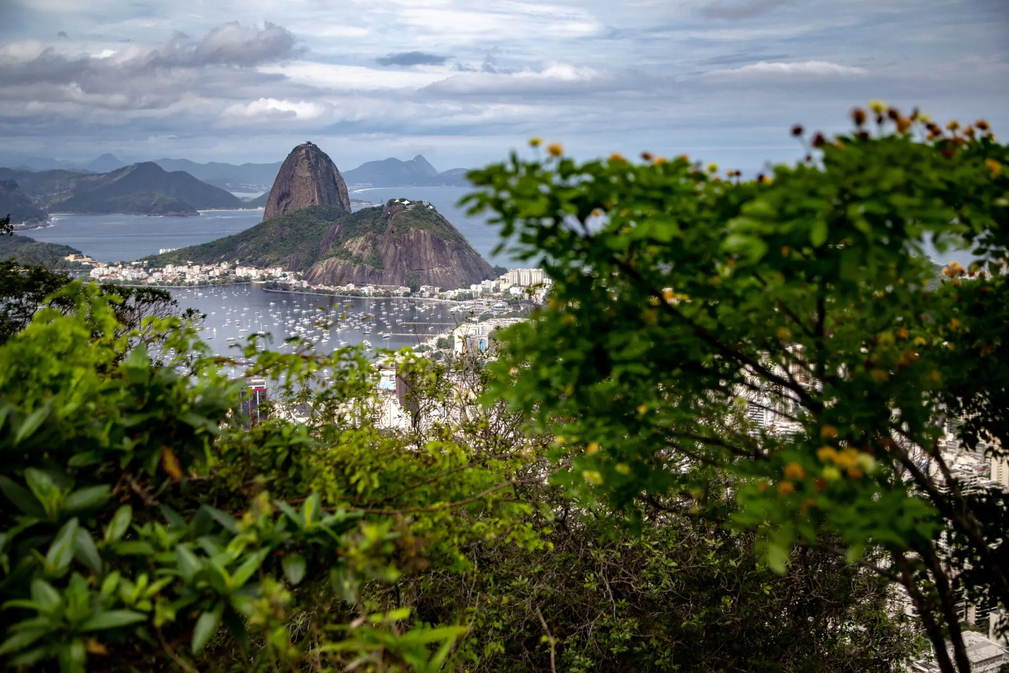 Mountain and Botafogo beach in Rio de Janeiro, Brazil Turismo brasileiro