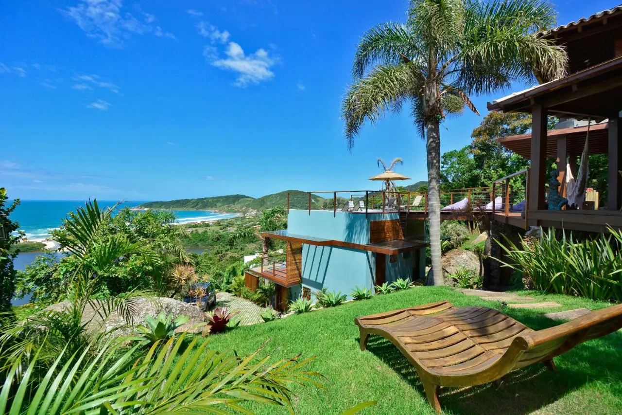 Villa-Gardena-Suites-Praia-do-Rosa-2 praias