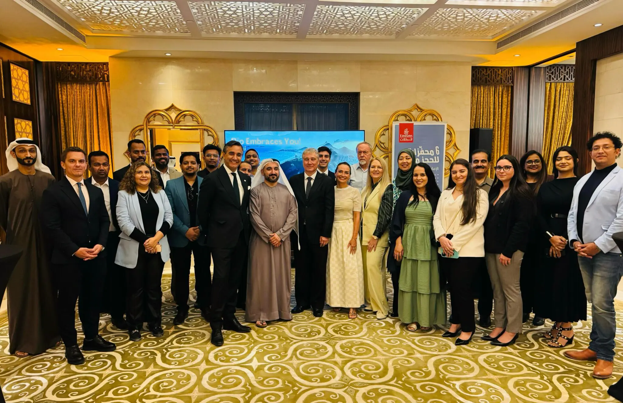 O evento _Rio Embraces You_ é uma parceria com o RIOgaleão e a Emirates, principal companhia aérea da região. O evento Rio Embraces You é uma parceria com o RIOgaleão e a Emirates, principal companhia aérea da região. (Foto: Divulgação)