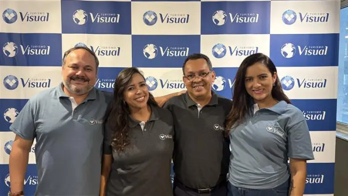 Equipe da Visual Turismo. Crédito: Divulgação