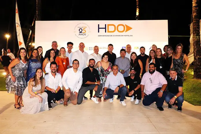 Parceiros comerciais da HotelDO que estiveram presentes na Convenção de Vendas HotelDO