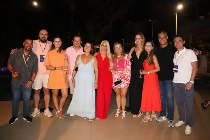 Primeiro dia da 1ª Convenção de Vendas da HotelDO foi dedicado a chegada dos agentes em Maceió e jantar de boas-vindas. HotelDO