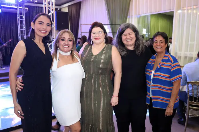 Syntia Lamarão, secretária de Turismo do Amapá, Socorro Pereira, Marília Patriota, Abav-PB, Verusa Hara, Abav Nacional e Cristina Fritsch, Abav-RJ