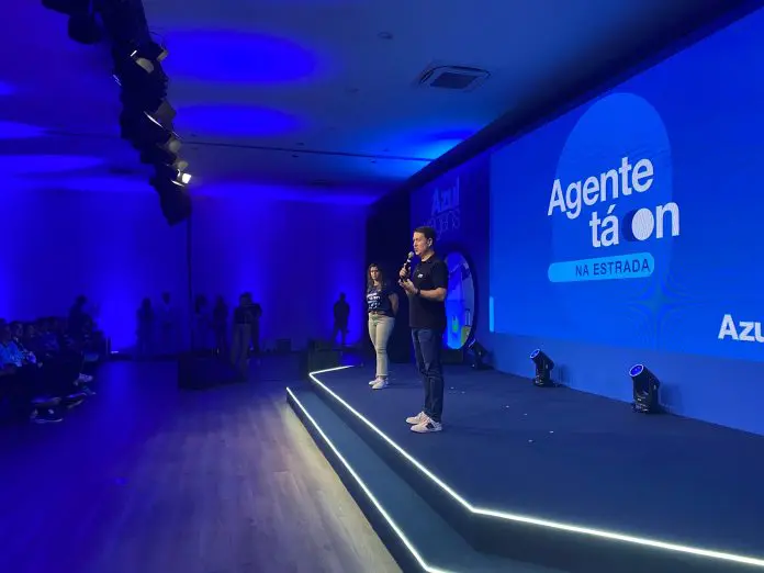 WhatsApp Image 2025-06-07 at 09.20.36 Azul Chapter 11