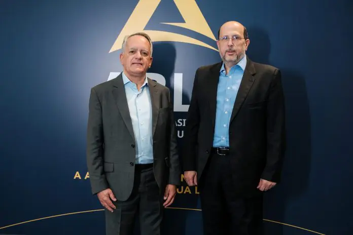 Marco Aurélio Nazaré e Paulo Miguel Junior, respectivamente presidente e vice-presidente da Abla Crédito: Divulgação Abla