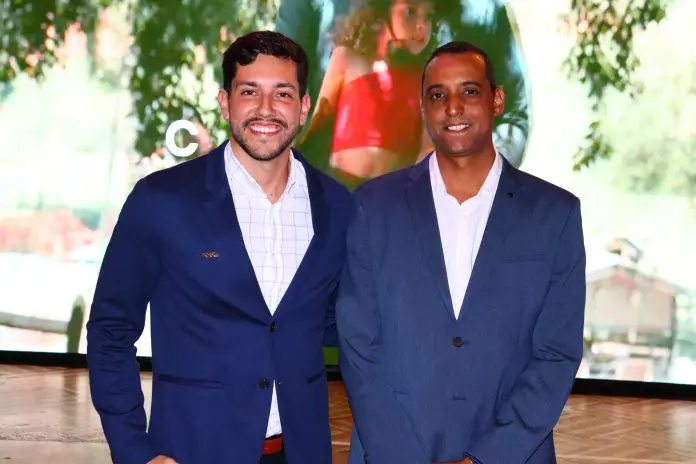 João Mello, diretor geral do Clube Vilarejo, e Márcio Fillipy, gerente comercial e de Vendas. Crédito: Felipe Lima/Brasilturis