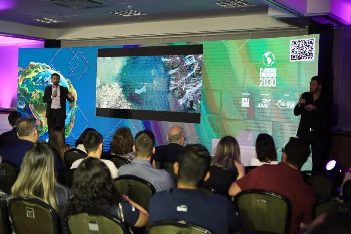 Jornada Turismo 2030 com foco em clima e sustentabilidade é destaque da Abav Expo. Crédito: Divulgação Jornada Turismo 2030 com foco em clima e sustentabilidade é destaque da Abav Expo. Crédito: Divulgação
