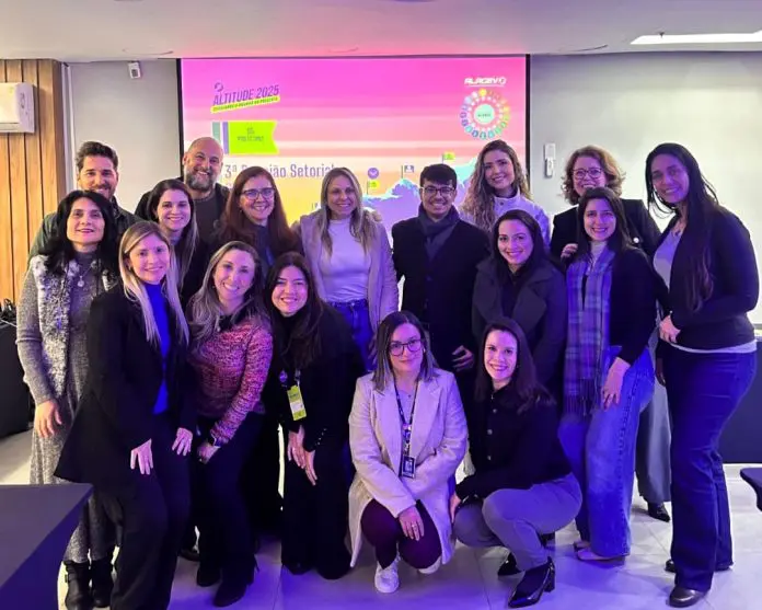 WhatsApp-Image-2025-08-25-at-21.35.15 Alagev Blue Tree