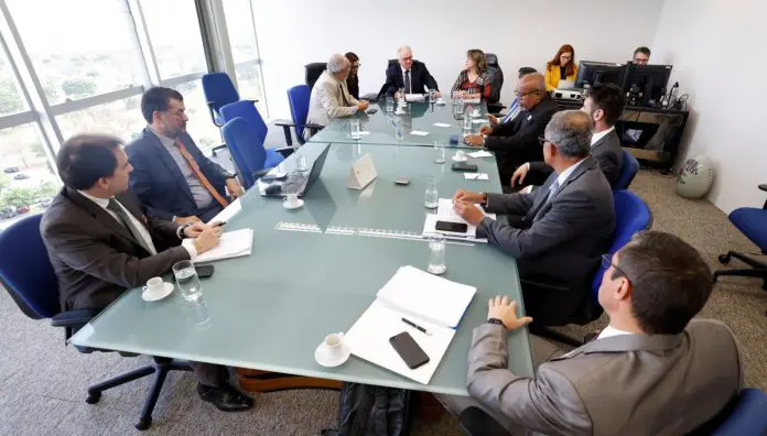 Audiência de conciliação no TST entre NAV Brasil e Sindicato dos Trabalhadores na Proteção ao Voo. Crédito: Reprodução/TST Audiência de conciliação no TST entre NAV Brasil e Sindicato dos Trabalhadores na Proteção ao Voo. Crédito: Reprodução/TST