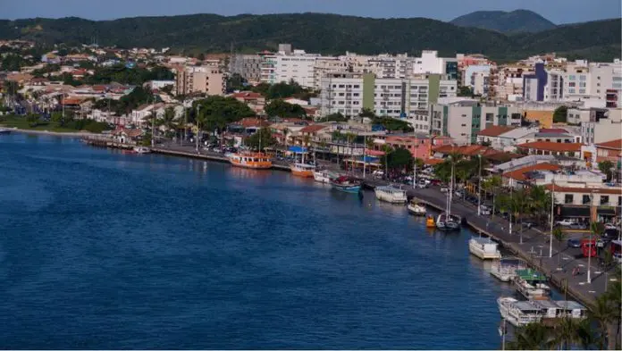 Com a parceria, fiscais municipais poderão atuar diretamente junto aos prestadores. Crédito: Carlos Erbs/MTur cabo frio