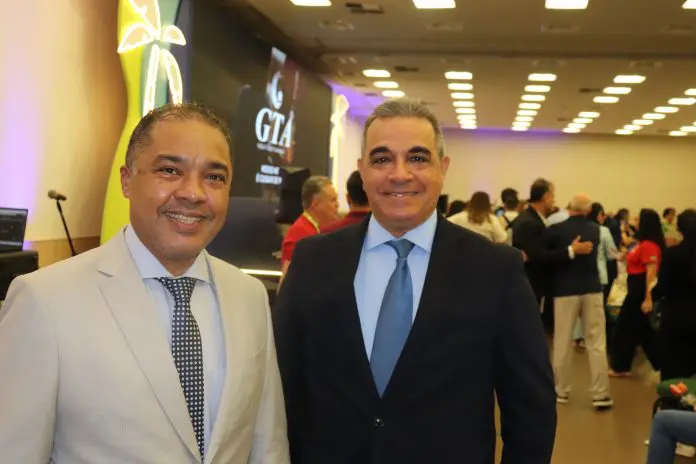 Claudio Júnior e Breno Mesquita, CEOs da BBC Eventos, organizadora do BTM. Crédito: Felipe Lima/Brasilturis Claudio Júnior e Breno Mesquita, CEOs da BBC Eventos, organizadora do BTM. Crédito: Felipe Lima/Brasilturis