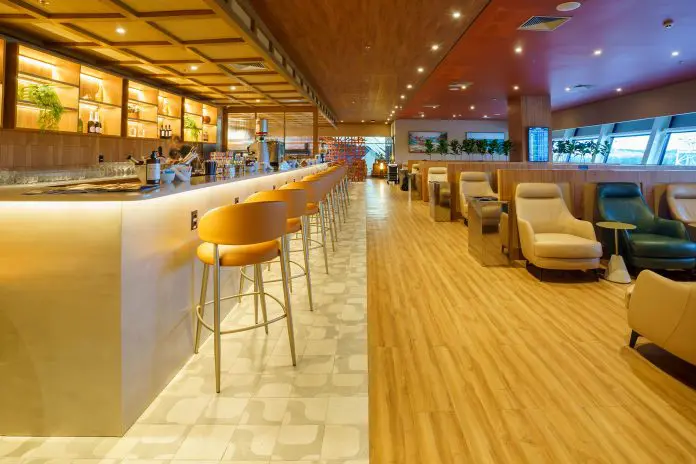 W Premium Lounge Recife Frevo é eleito “South America’s Leading Airport Lounge 2025” pelo World Travel Awards