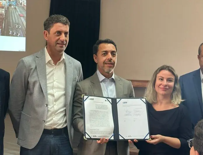 A iniciativa integra um pacote de investimentos superiores a R$ 800 milhões destinados ao Porto de Itajaí (SC). Crédito: Divulgação A iniciativa integra um pacote de investimentos superiores a R$ 800 milhões destinados ao Porto de Itajaí (SC). Crédito: Divulgação