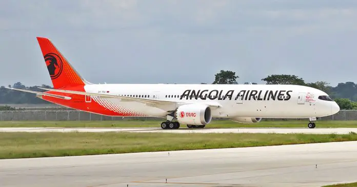 taag-inicia-voos-dreamliner-angola-capa Taag
