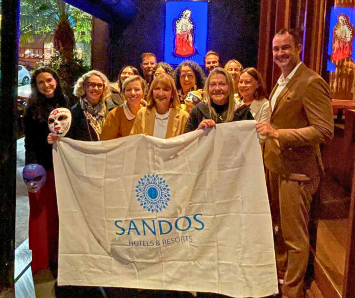 BestBuy e Sandos Hotels promovem evento temático para agentes de viagens em São Paulo