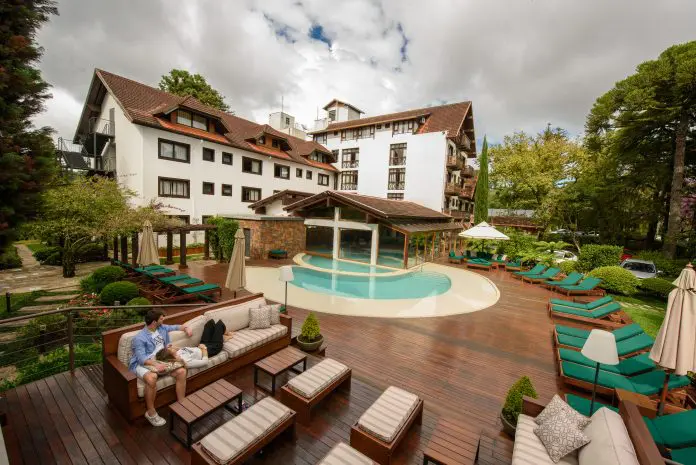 Campanha Black Week 2025 da ICH oferece descontos exclusivos e cashback para viagens em 2026. Crédito: Divulgação