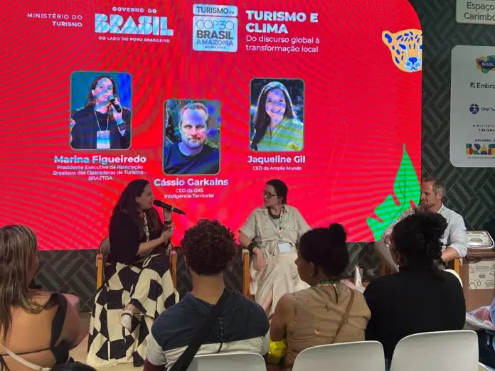 Painel da Braztoa, GKS e Jaqueline Gil discute o papel do turismo na agenda climática durante a COP30, em Belém. Crédito: Divulgação/Braztoa