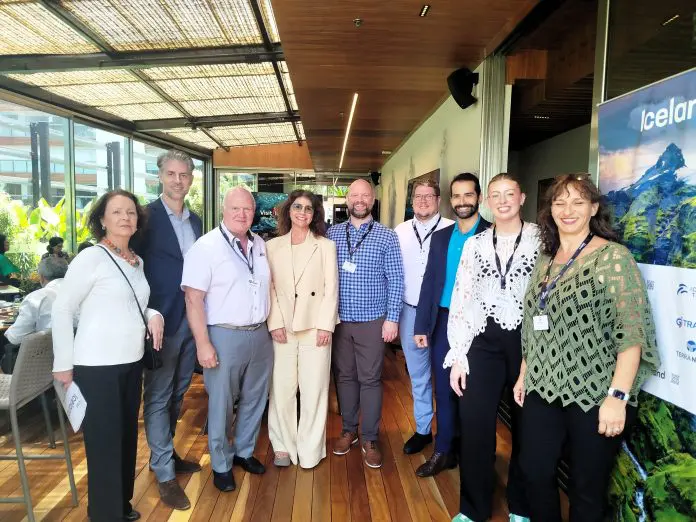 Visit Iceland Islândia