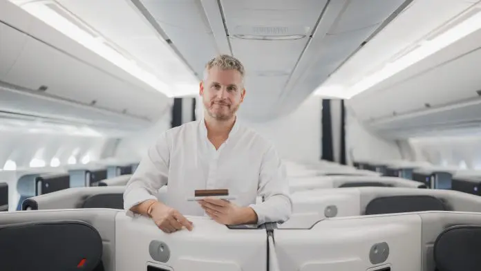 Air France apresenta novos menus La Première criados por Anne-Sophie Pic e Claire Heitzler Air France apresenta novos menus La Première criados por Anne-Sophie Pic e Claire Heitzler